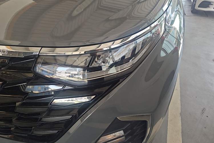 Used Hyundai Custo 2021 380TGDi Smart Luxury Premium LUX Left Front Headlight