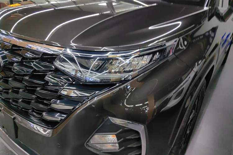 Used Hyundai Custo 2021 270TGDi Prestige LUX Left Front Headlight