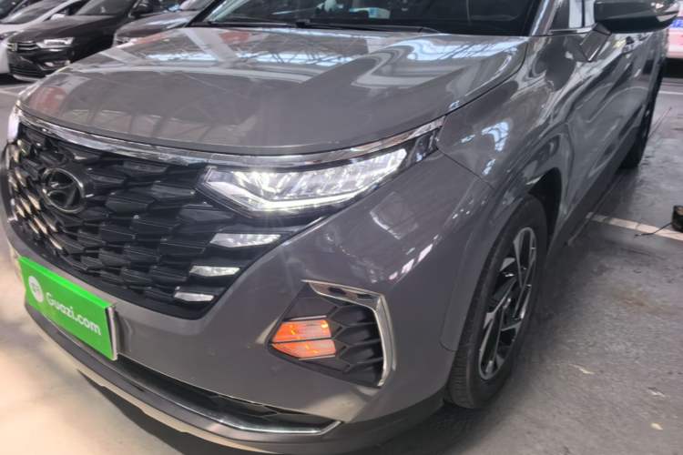 Used Hyundai Custo 2021 380TGDi Smart Luxury Premium LUX Left Front Headlight
