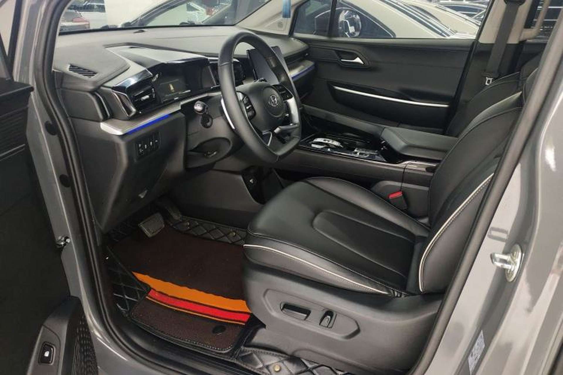 Used Hyundai Custo 2021 380TGDi Smart Love Flagship Edition TOP Premium Left Front Seat