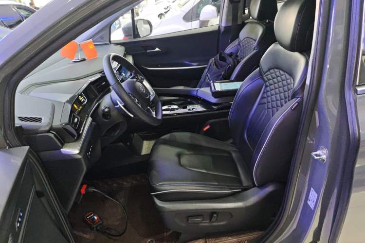 Used Hyundai Custo 2021 380TGDi Smart Love Flagship Edition TOP Premium Left Front Seat