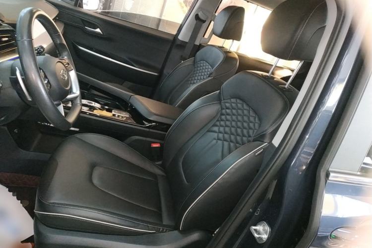 Used Hyundai Custo 2021 380TGDi Smart Luxury Premium LUX Left Front Seat