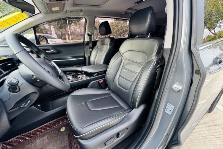Used Hyundai Custo 2021 270TGDi Prestige LUX Left Front Seat