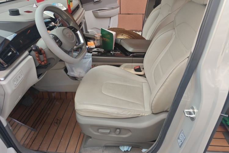 Used Hyundai Custo 2021 270TGDi Prestige LUX Left Front Seat