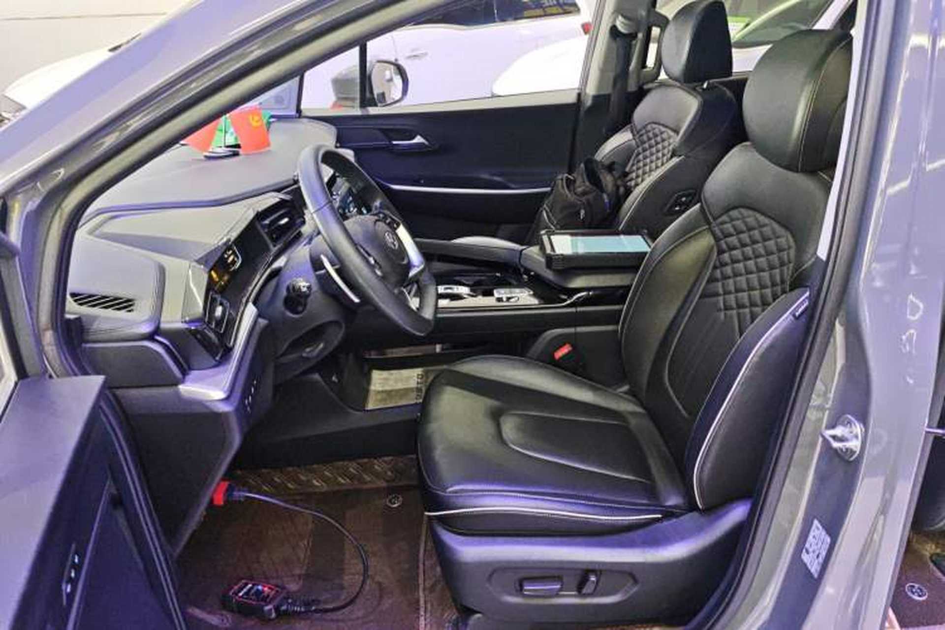 Used Hyundai Custo 2021 380TGDi Smart Love Flagship Edition TOP Premium Left Front Seat