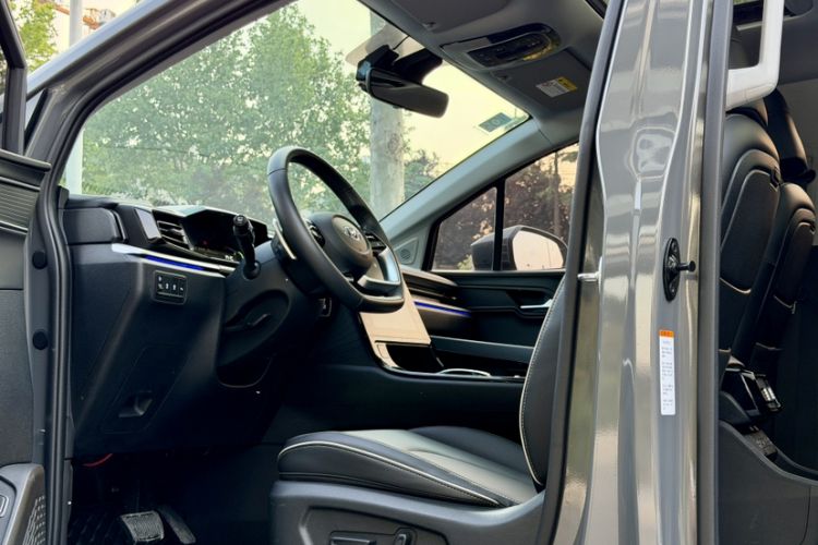 Used Hyundai Custo 2021 380TGDi Smart Love Flagship Edition TOP Premium Left Front Seat