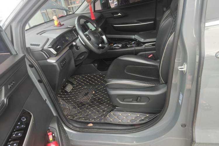 Used Hyundai Custo 2021 380TGDi Smart Luxury Premium LUX Left Front Seat