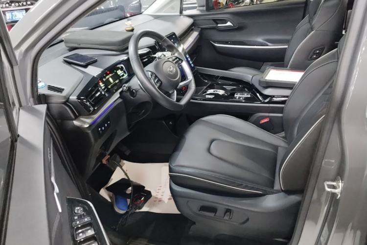 Used Hyundai Custo 2021 380TGDi Smart Love Flagship Edition TOP Premium Left Front Seat