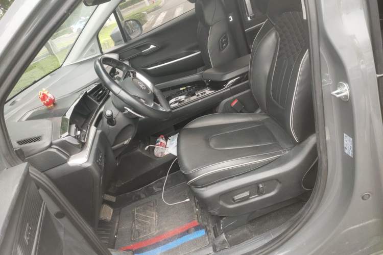 Used Hyundai Custo 2021 380TGDi Smart Luxury Premium LUX Left Front Seat