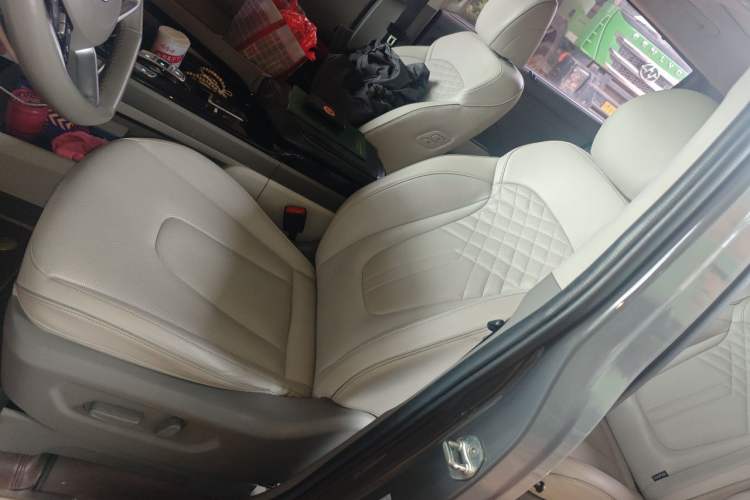 Used Hyundai Custo 2021 380TGDi Smart Love Flagship Edition TOP Premium Left Front Seat