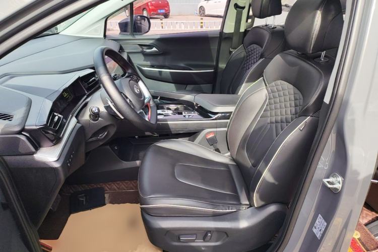 Used Hyundai Custo 2021 380TGDi Smart Luxury Premium LUX Left Front Seat