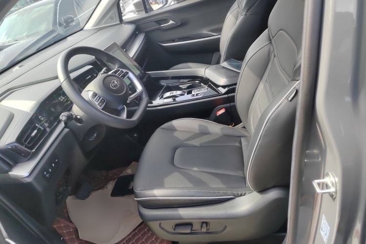 Used Hyundai Custo 2021 270TGDi Prestige LUX Left Front Seat