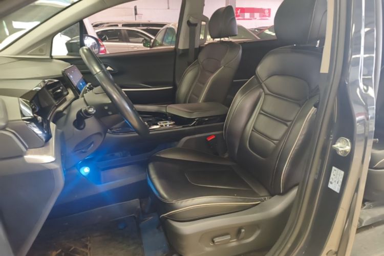 Used Hyundai Custo 2021 270TGDi Prestige LUX Left Front Seat