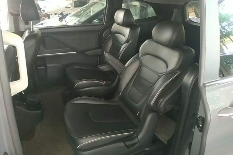 Used Hyundai Custo 2021 270TGDi Prestige LUX Left Rear Seat