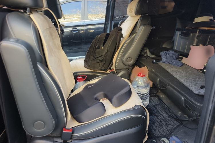 Used Hyundai Custo 2021 380TGDi Smart Love Flagship Edition TOP Premium Left Rear Seat