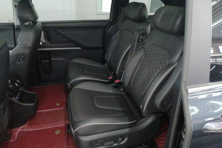Used Hyundai Custo 2021 380TGDi Smart Luxury Premium LUX Left Rear Seat