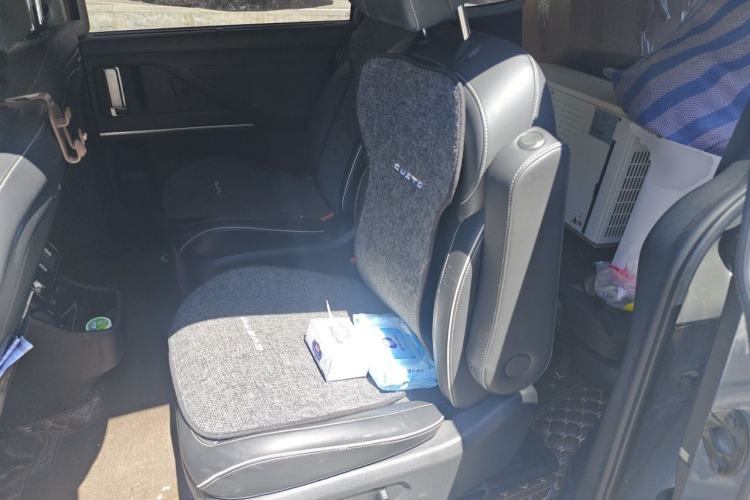 Used Hyundai Custo 2021 270TGDi Prestige LUX Left Rear Seat