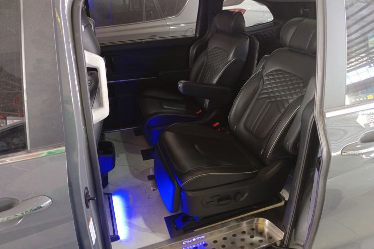 Used Hyundai Custo 2021 380TGDi Smart Love Flagship Edition TOP Premium Left Rear Seat