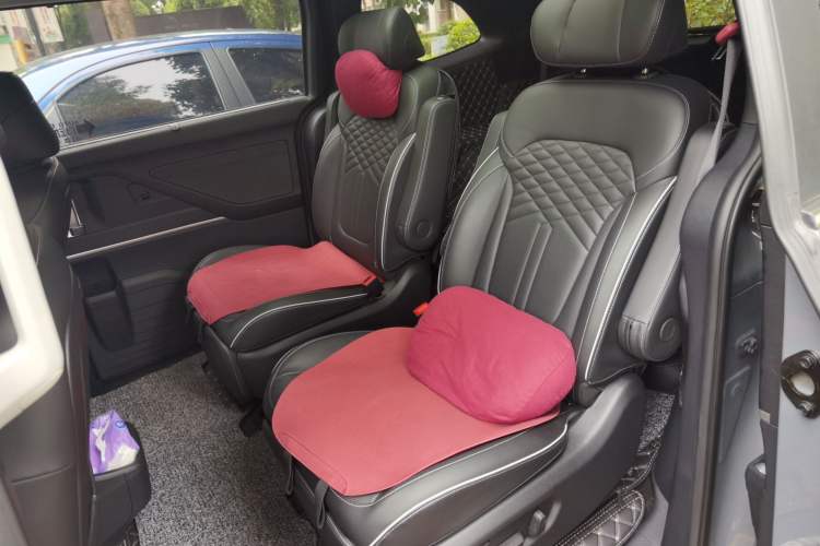 Used Hyundai Custo 2021 380TGDi Smart Love Flagship Edition TOP Premium Left Rear Seat