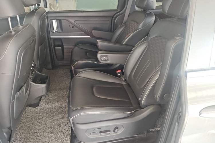 Used Hyundai Custo 2021 380TGDi Smart Luxury Premium LUX Left Rear Seat