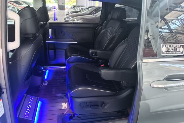 Used Hyundai Custo 2021 380TGDi Smart Luxury Premium LUX Left Rear Seat
