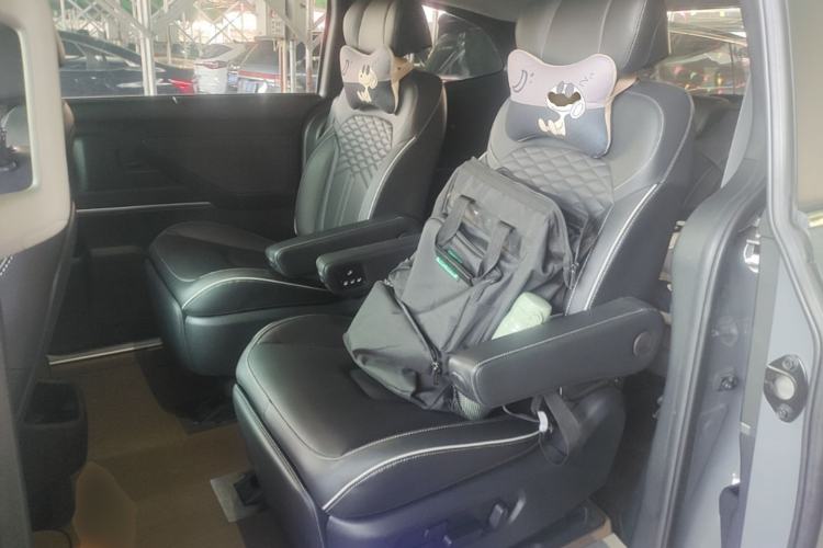 Used Hyundai Custo 2021 380TGDi Smart Love Flagship Edition TOP Premium Left Rear Seat