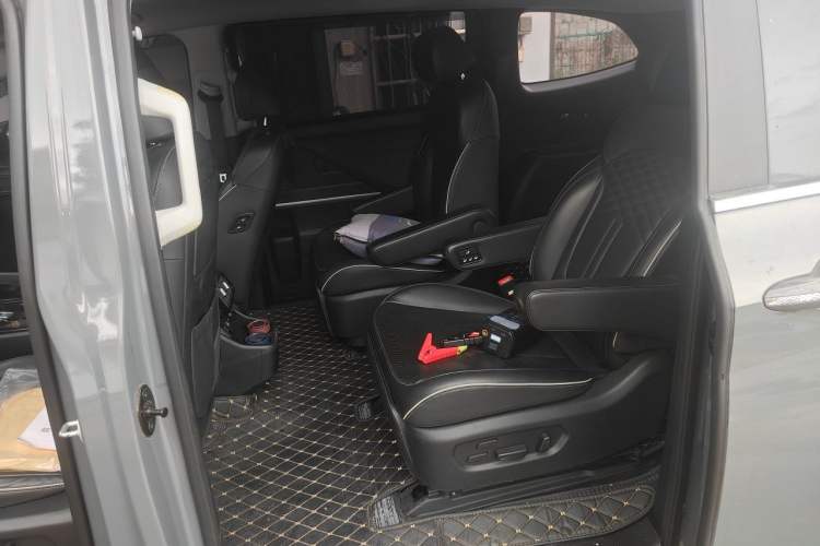 Used Hyundai Custo 2021 380TGDi Smart Luxury Premium LUX Left Rear Seat