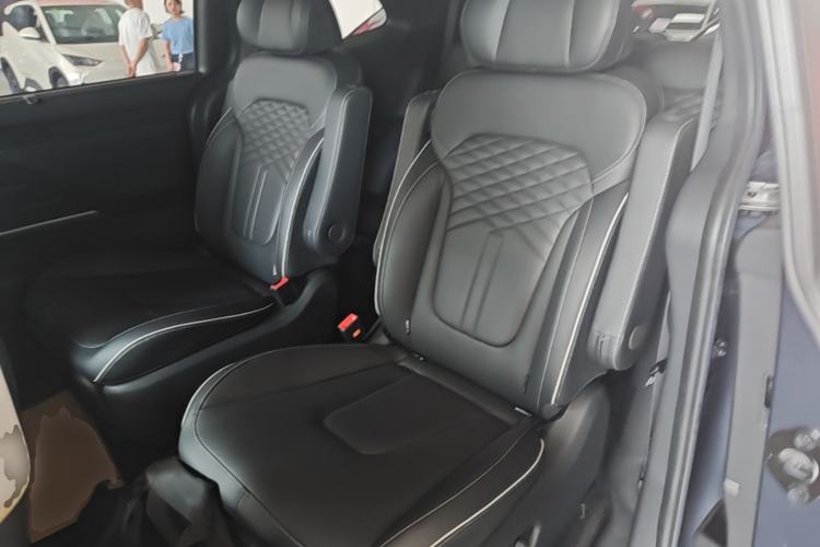 Used Hyundai Custo 2021 380TGDi Smart Love Flagship Edition TOP Premium Left Rear Seat