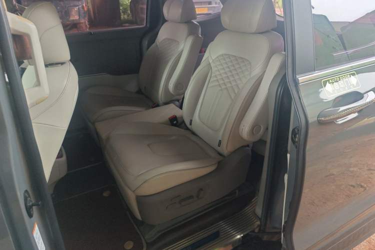 Used Hyundai Custo 2021 380TGDi Smart Love Flagship Edition TOP Premium Left Rear Seat