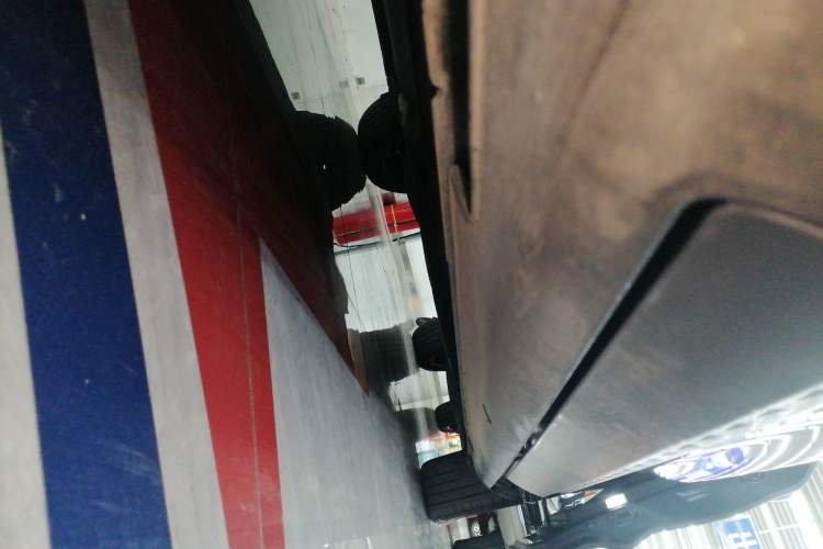Used Hyundai Custo 2021 380TGDi Smart Luxury Premium LUX Left Side Sill