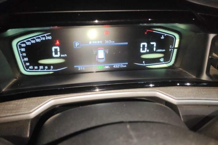 Used Hyundai Custo 2021 270TGDi Prestige LUX Odometer Close Up