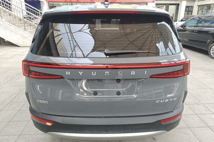 Used Hyundai Custo 2021 380TGDi Deluxe Edition DLX Rear