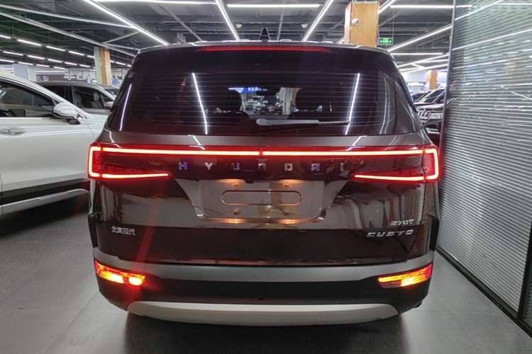 Used Hyundai Custo 2021 270TGDi Prestige LUX Rear