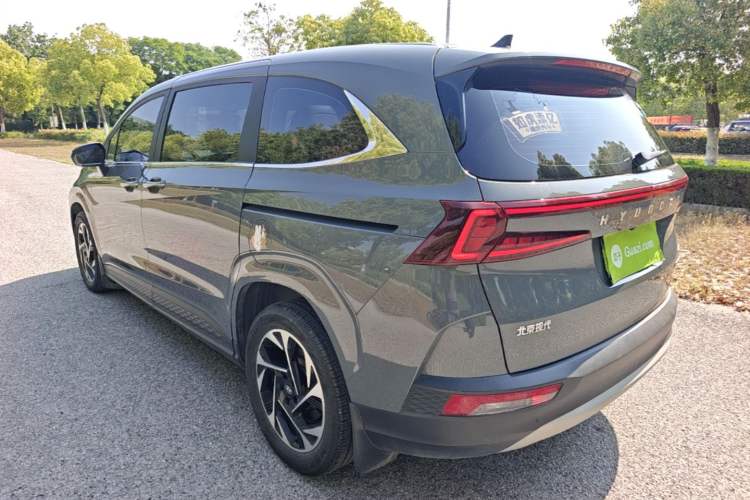 Used Hyundai Custo 2021 270TGDi Prestige LUX Rear Left 45 Deg