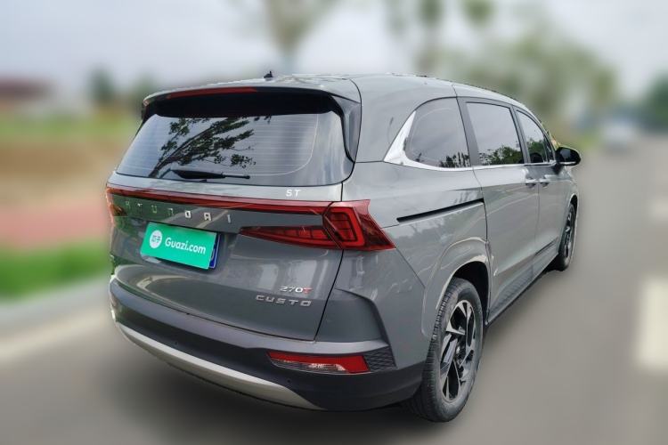 Used Hyundai Custo 2021 270TGDi Prestige LUX Rear Right 45 Deg