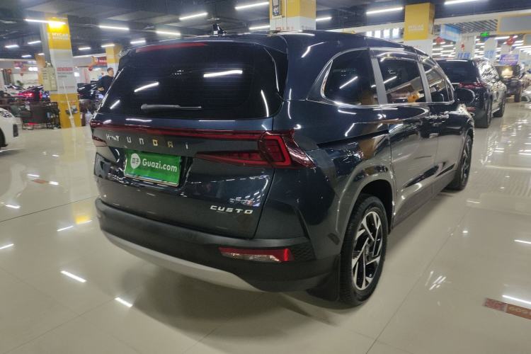 Used Hyundai Custo 2021 270TGDi Prestige LUX Rear Right 45 Deg