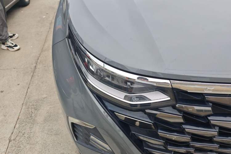 Used Hyundai Custo 2021 380TGDi Smart Love Flagship Edition TOP Premium Right Front Headlight