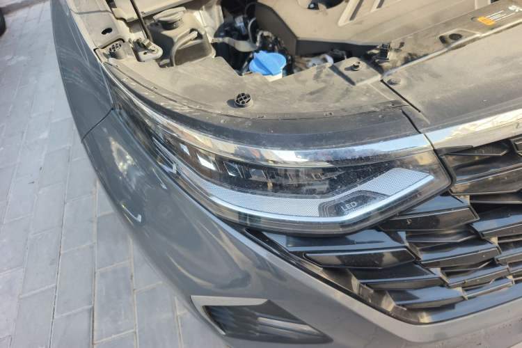 Used Hyundai Custo 2021 380TGDi Smart Love Flagship Edition TOP Premium Right Front Headlight