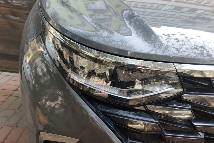 Used Hyundai Custo 2021 270TGDi Prestige LUX Right Front Headlight