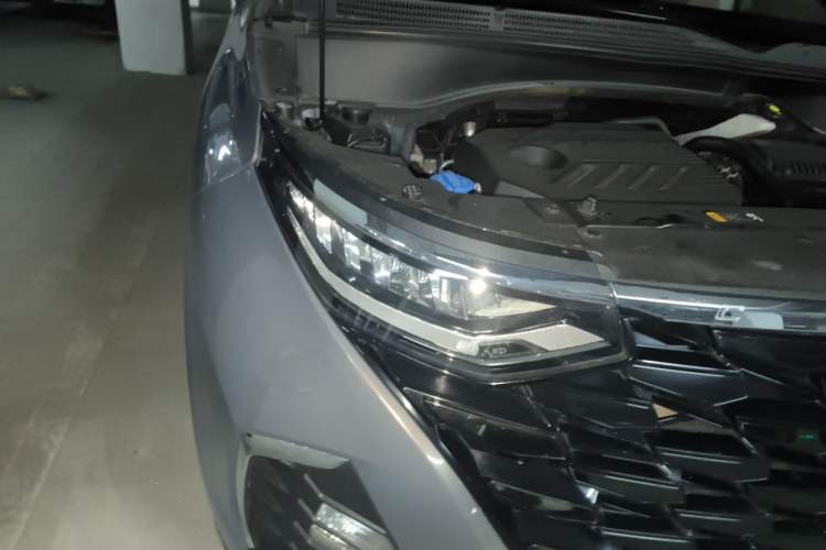 Used Hyundai Custo 2021 380TGDi Smart Love Flagship Edition TOP Premium Right Front Headlight