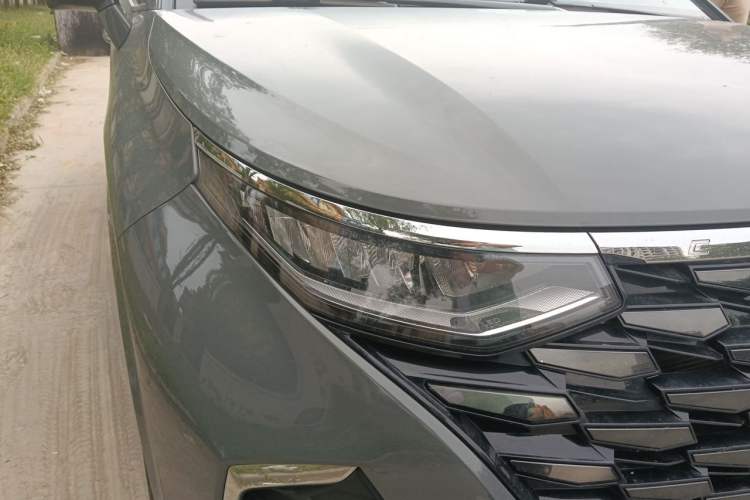 Used Hyundai Custo 2021 380TGDi Smart Love Flagship Edition TOP Premium Right Front Headlight