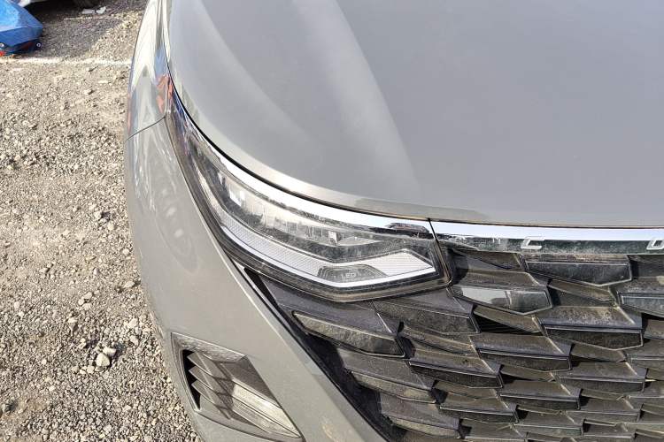 Used Hyundai Custo 2021 380TGDi Smart Luxury Premium LUX Right Front Headlight