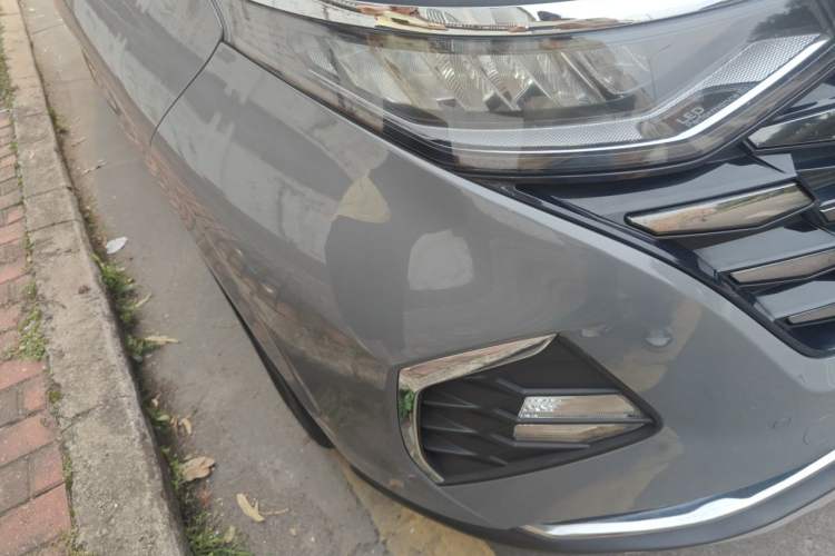 Used Hyundai Custo 2021 380TGDi Smart Love Flagship Edition TOP Premium Right Front Headlight