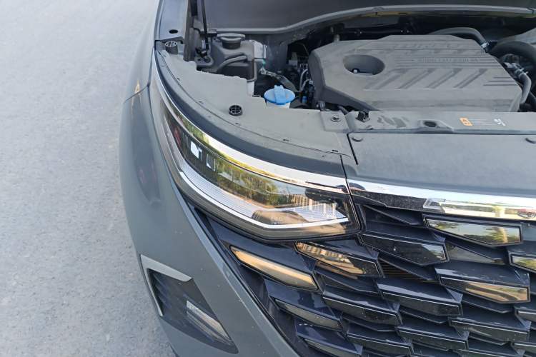 Used Hyundai Custo 2021 380TGDi Smart Love Flagship Edition TOP Premium Right Front Headlight
