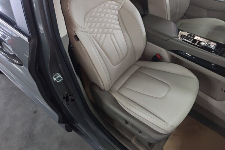Used Hyundai Custo 2021 380TGDi Smart Love Flagship Edition TOP Premium Right Front Seat