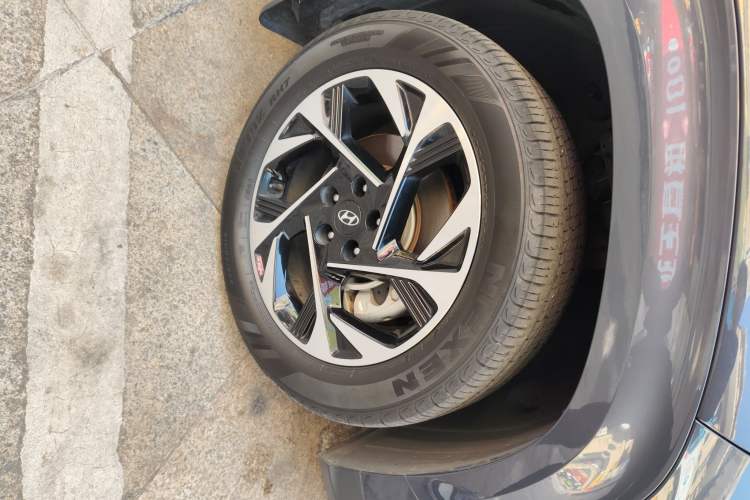 Used Hyundai Custo 2021 380TGDi Smart Love Flagship Edition TOP Premium Right Front Wheel Hub