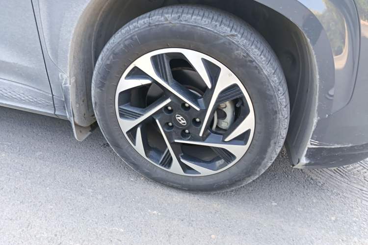 Used Hyundai Custo 2021 380TGDi Smart Love Flagship Edition TOP Premium Right Front Wheel Hub