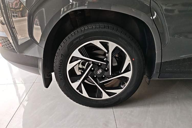 Used Hyundai Custo 2021 380TGDi Smart Love Flagship Edition TOP Premium Right Rear Wheel Hub