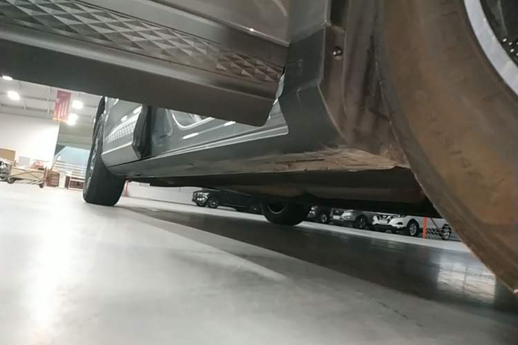 Used Hyundai Custo 2021 380TGDi Smart Luxury Premium LUX Right Side Sill