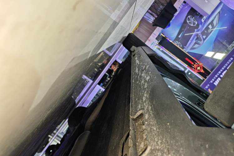 Used Hyundai Custo 2021 380TGDi Smart Love Flagship Edition TOP Premium Right Side Sill